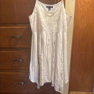 American Eagle White Sleeveless Lace Dress